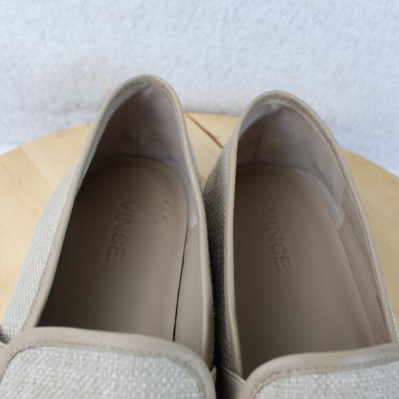 Vince Slip On Loafer Womens 8.5 Beige Shoe Comfort Career Preppy Modern - Picture 9 of 13